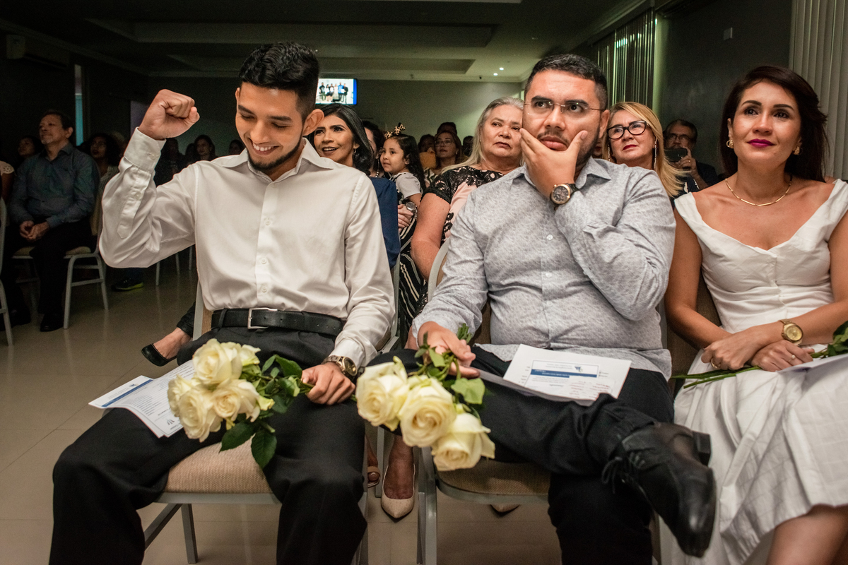 Missa e Solenidade de Formatura Unama BR curso Psicologia do aluno Neto da cidade de Castanhal com a família e amigos, violista musico do Pará com fotografia de Jefferson Cardoso na igreja igreja evangélica aeronáutica 
