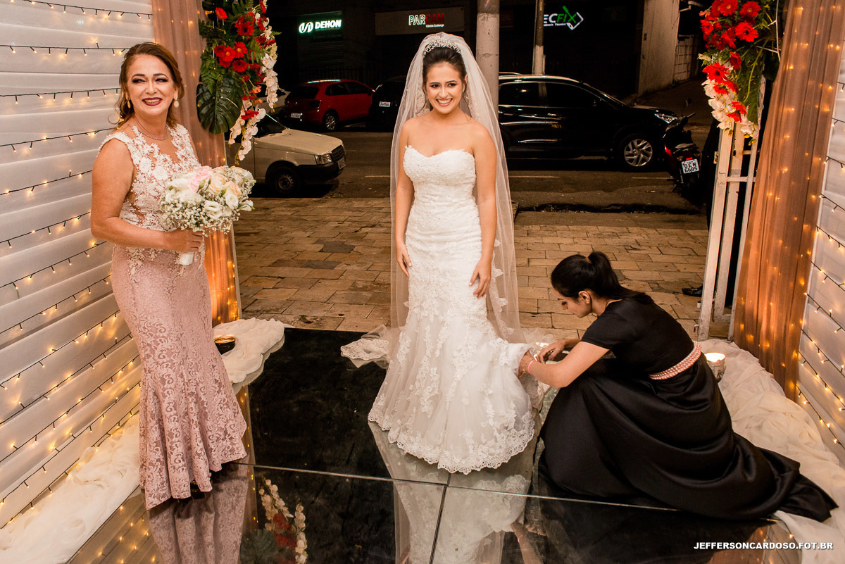 Noiva no Atrium Quinta De Pedras | Belém Pa fazendo making off para grande dia do casamento do casal Amanda e Wlad com maquiador Josué Dias na capital do Pará com o ex deputado federal wladimir costa do povão