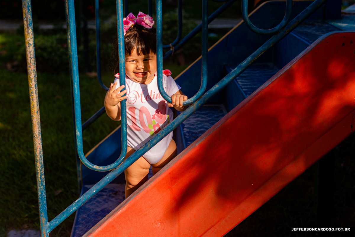 Ensaio infantil da família linda de Cametá - Melinda 1 ano na AABB com fotos do melhor fotografo do Pará Belém Jefferson Cardoso Fotografia de Castanhal, com muita alegria e decoração feita pelos pais 
