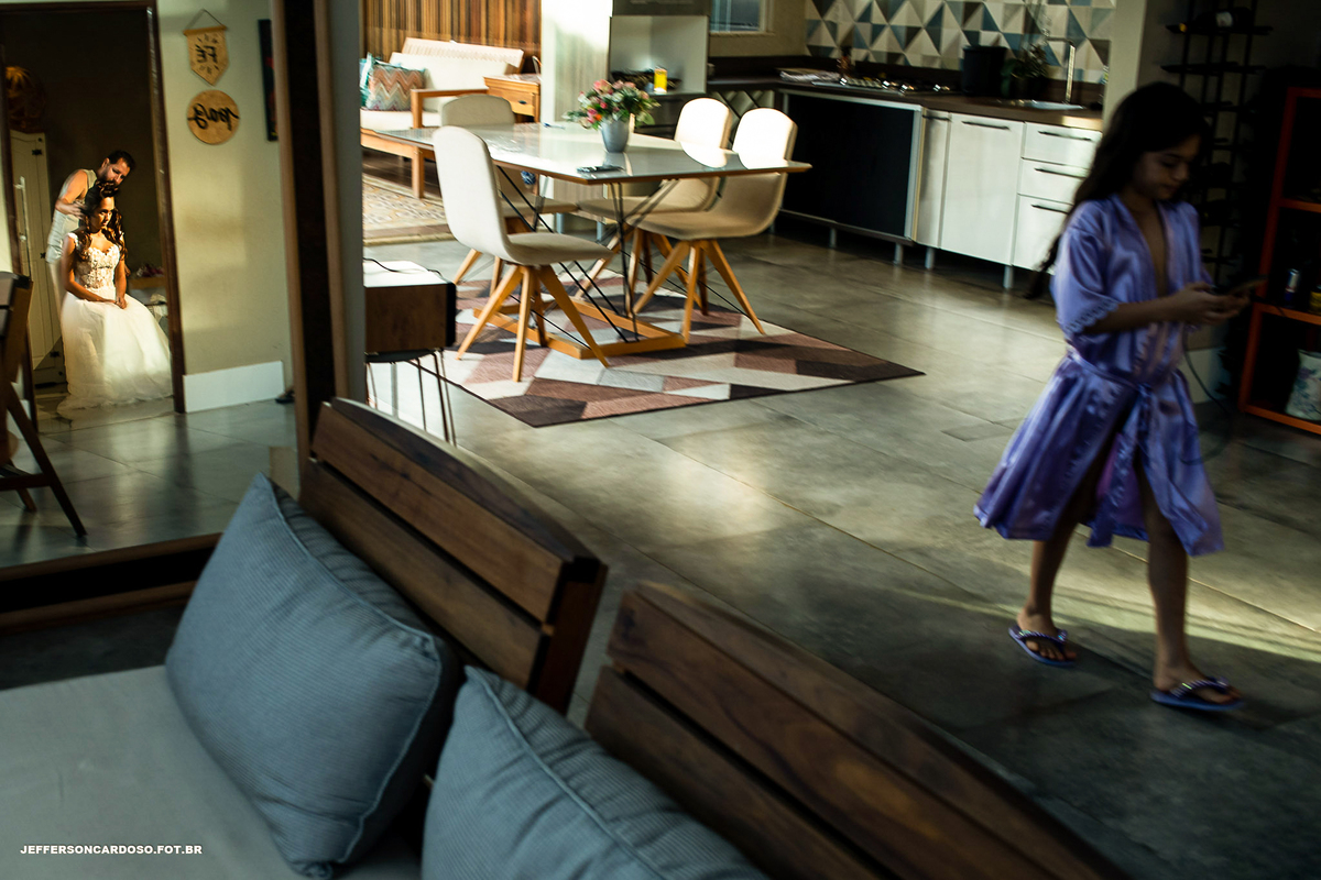 casamento em cametá pa na AABB com os noivos Ellen e Elizeu com banda Teatro Mágico com making off noiva e noivo, wedding emoção e amor com fotografia de jefferson cardoso melhor fotógrafo do Pará e cametá premiado praia da aldeia covid 19