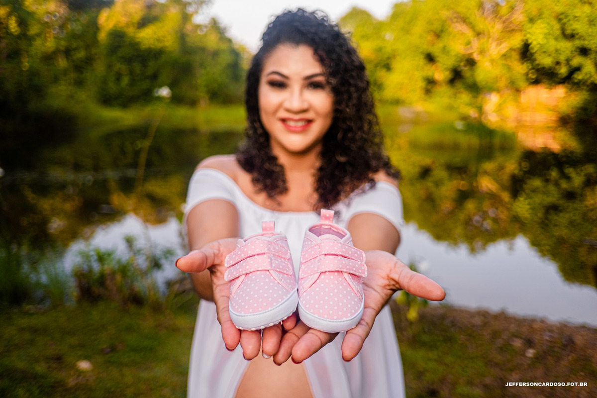 ensaio de gestante na cidade de Benevides Pará com melhor fotografo de família e gravida do estado Jefferson Cardoso, no sitio do papai e da mamãe pela manhã cedo ao nascer do sol com muito amor e carinho, À ESPERA DE ARIEL | LILIANE E KELVIN Book