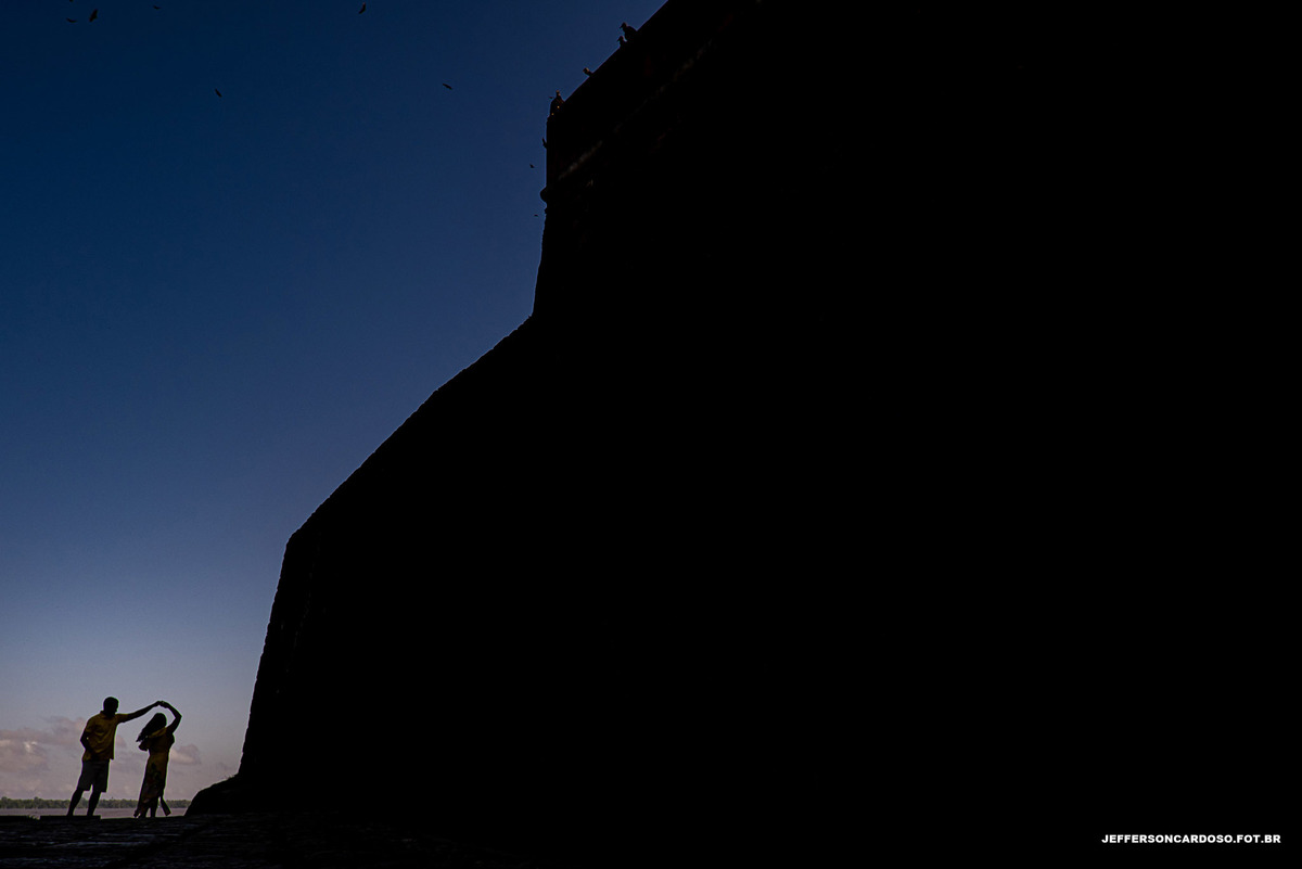 ensaio de casamento com os noivos no forte do presépio na casa das 11 janelas em belém pa com os noivos Nira e Sérgio com foto de wedding casal de Rio Japiim Grande – Limoeiro do Ajuru Pa dos professores