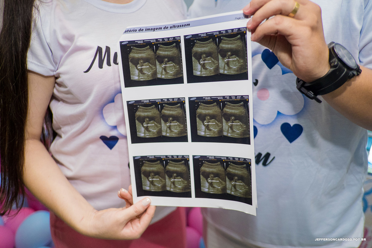 chá revelação Daniel e Dayci em cametá nas margens do rio tocantins, menina ou menino com muito amor entre a família na alegria e diversão