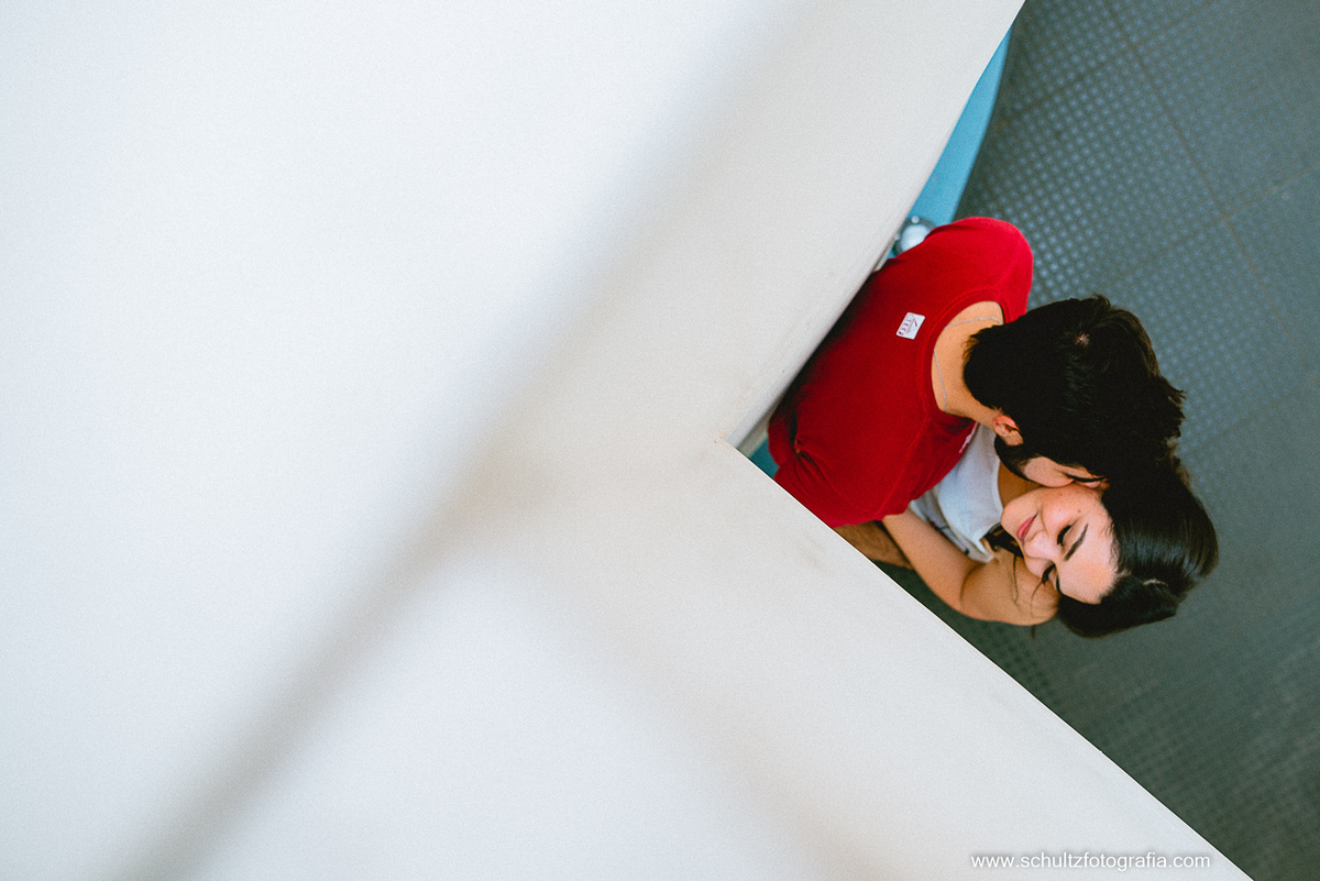 Ensaio de casal - A Biblioteca Pública Municipal Raul de Leoni  -  Volta Redonda/ RJ