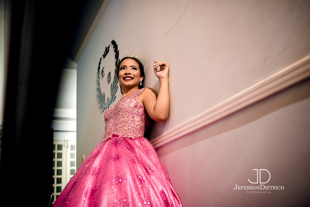 ensaio de fotos da debutante, fotografo na cidade de rio claro sao paulo, fotografo de aniversario de 15 anos, fotografo de ensaio de 15 anos, fotografo de debutante, fotografo de festa de debutante, fotografo para festas, fotografo para debutantes