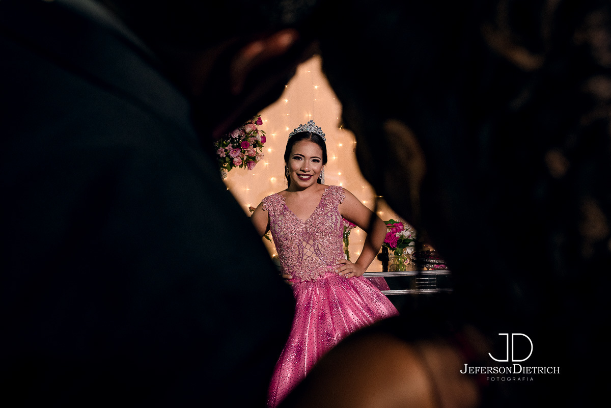 ensaio fotográfico da debutante com os pais, Ensaio fotografico em araras, ensaio fotografico no parque de araras, ensaio fotografico de 15 anos em araras, fotografo de 15 anos em araras, fotografo de festa de 15 anos em araras sp, fotografo para festa