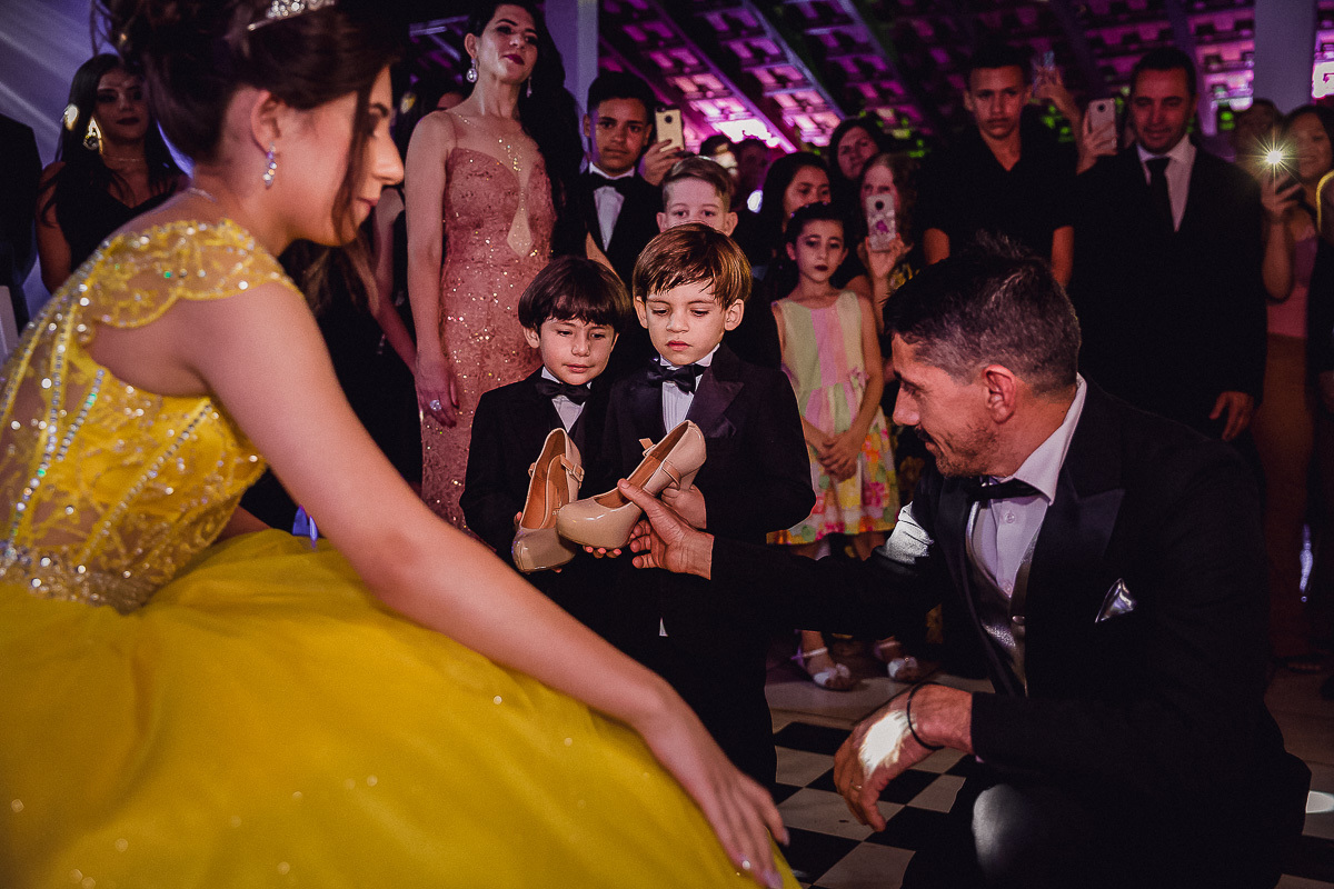 foto de 15 anos, foto de festa de 15 anos, foto de debutante, foto de ensaio de 15 anos, foto de festa, foto de vestido de 15 anos, foto de vestido de debutante, foto de adolescentes, foto de vestido, 