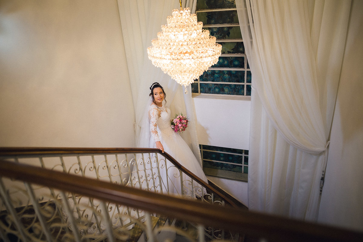 Fotografia Ensaio Fotografico Pre Wedding fotografado no engenho central de piracicaba ao lado da rua do porto em piracicaba sao paulo rio claro cordeiropolis limeira araras americana valinhos vinhedo louveira jundiai leme sao pedro santa gertrudes sp