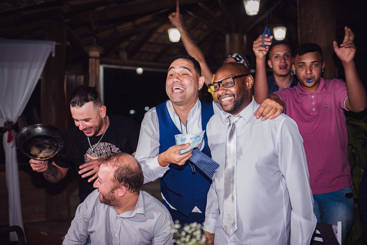 otografia de noivos em amparo pedreira serra negra lindoia aguas de lindoia serra negra morungaba braganca paulista ensaio pre casamento
  
 ensaio de noivos em amparo pedreira serra negra lindoia aguas de lindoia ensaio fotografico pre wedding monte siao