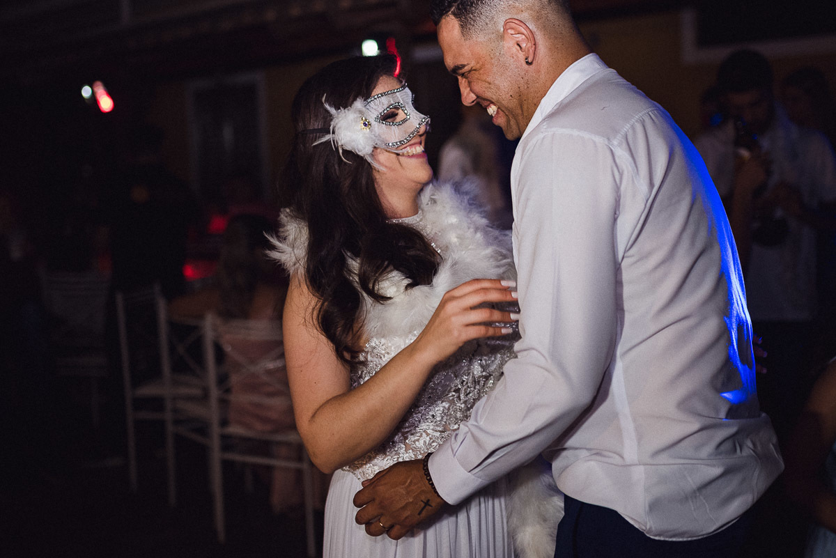 ensaio fotografico com cavalo, ensaio com cavalos, ensaio de 18 anos, ensaio fotografico de 18 anos, ensaios fotograficos, foto de 18 anos, fotos de 18 anos, fotografia de 18 anos, ensaio no campo, ensaio no haras, ensaio na fazenda, fotos lindas