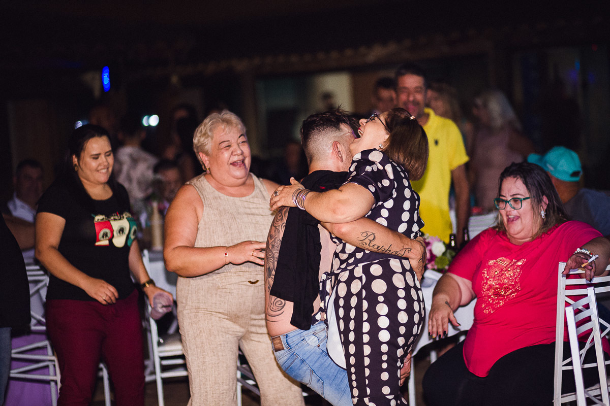 ensaio fotografico com cavalo, ensaio com cavalos, ensaio de 18 anos, ensaio fotografico de 18 anos, ensaios fotograficos, foto de 18 anos, fotos de 18 anos, fotografia de 18 anos, ensaio no campo, ensaio no haras, ensaio na fazenda, fotos lindas