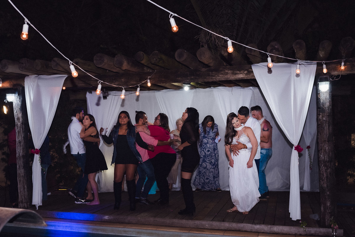 ensaio fotografico com cavalo, ensaio com cavalos, ensaio de 18 anos, ensaio fotografico de 18 anos, ensaios fotograficos, foto de 18 anos, fotos de 18 anos, fotografia de 18 anos, ensaio no campo, ensaio no haras, ensaio na fazenda, fotos lindas