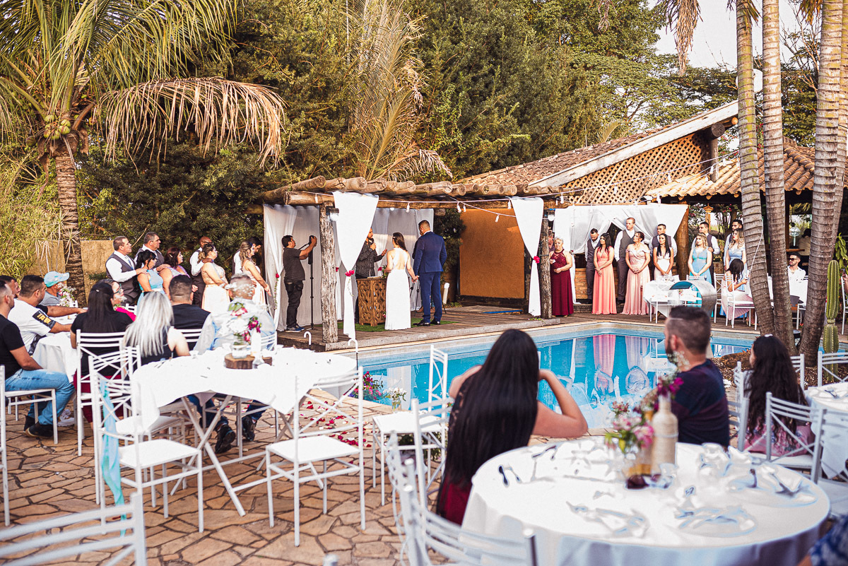 linda fotografia de casamento em joaquim egidio campinas sao paulo feita pelo fotografo de casamento campinas fernando coutinho faz fotografias casamento campinas valinhos vinhedo louveira indaiatuba
  
 fotos de ensaio fotografico pre wedding feitas pelo