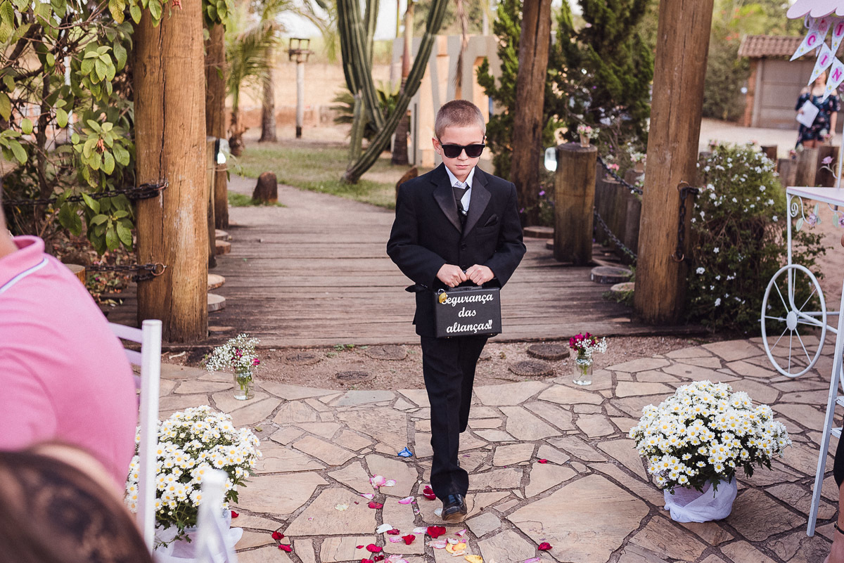 fotografo casamento campinas faz fotografias casametno campinas e esnsaio pre wedding joaquim egidio campinas sao paulo santo andre sao caetano do sul sao bernardo do campo sao jose dos campos
  
 fotografia ensaio de noivos ao entardecer joaquim egidio c
