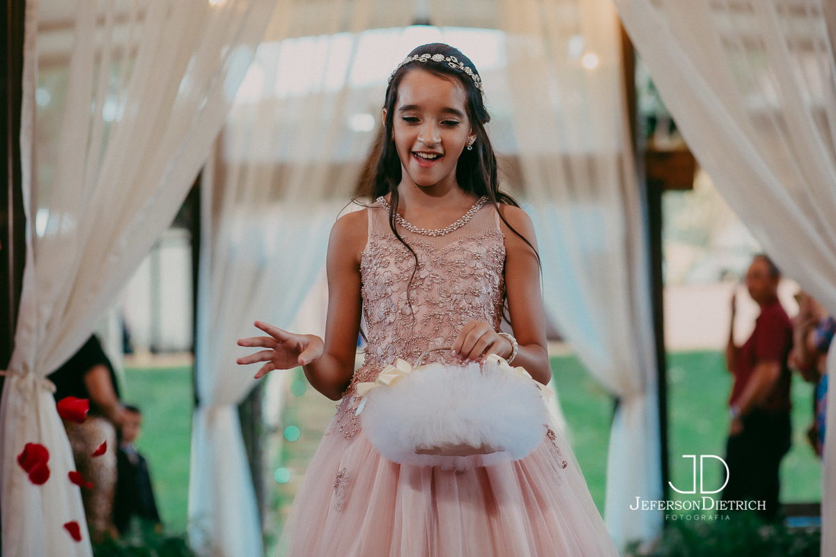 Entrada da Daminha de honra 