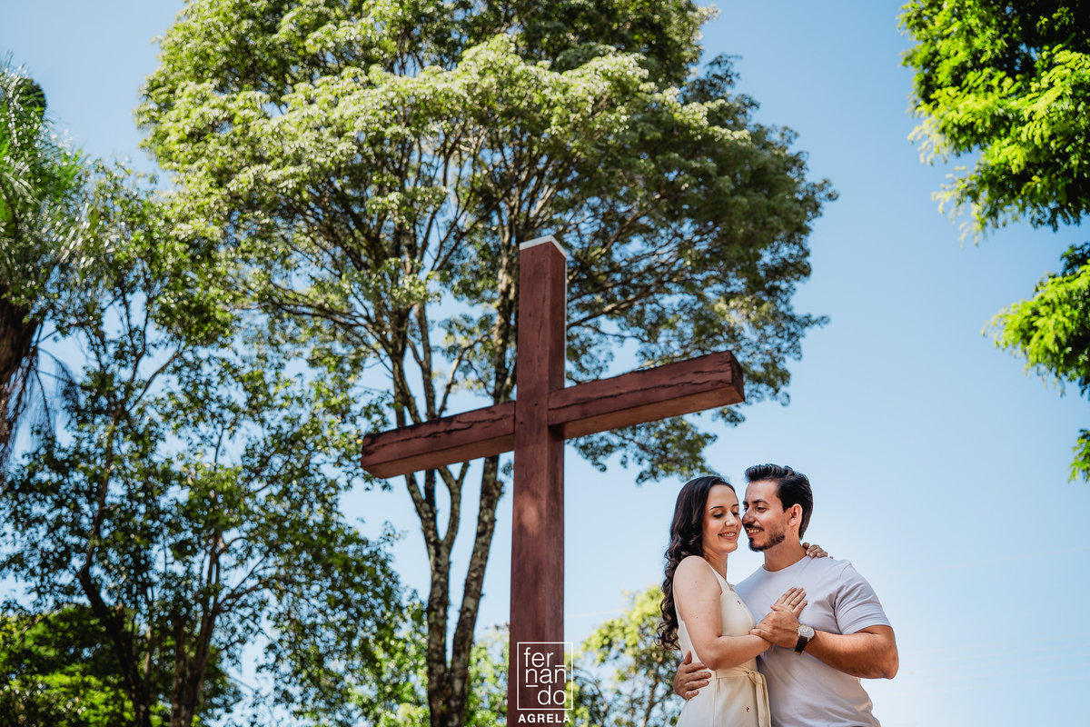 Ensaio de Casal no morro do gaviao em ribeirão claro