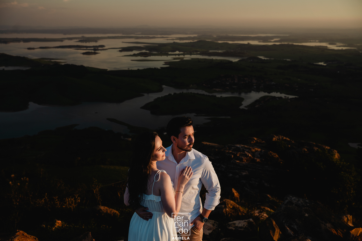 Ensaio de Casal no morro do gaviao em ribeirão claro