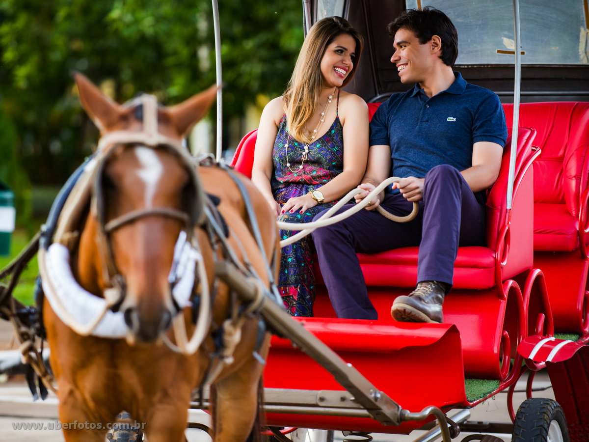 uberfoto studio photo - noivos flávia e cacildo em araxá