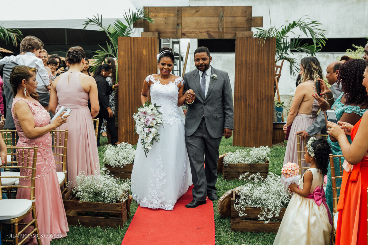 entrada da noiva - casamento - noiva - campos dos goytacazes - rj - fotografo de casamento - gilmar ramos