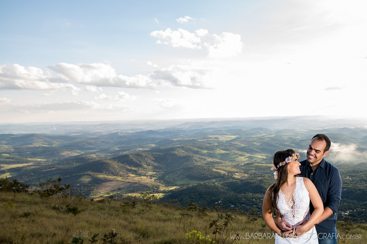 BARBARA SUYAN FOTOGRAFIA, ENSAIO CASAL PR&Eacute; CASAMENTO SAVE THE DATE  MINEIR&Atilde;O TOPO DO MUNDO  FOTOGRAFA FOTOGRAFO BH FOTOGRAFIA BH