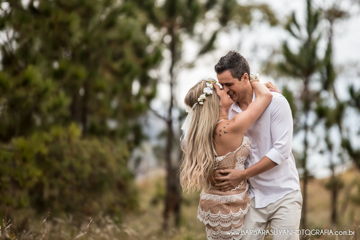 BARBARA SUYAN FOTOGRAFIA, ENSAIO CASAL PR&Eacute; CASAMENTO SAVE THE DATE  MINEIR&Atilde;O TOPO DO MUNDO  FOTOGRAFA FOTOGRAFO BH FOTOGRAFIA BH FOTOGRAFIA DE CASAMENTO
