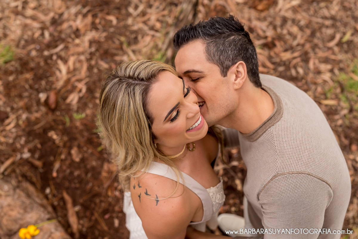 BARBARA SUYAN FOTOGRAFIA, ENSAIO CASAL PR&Eacute; CASAMENTO SAVE THE DATE  MINEIR&Atilde;O TOPO DO MUNDO  FOTOGRAFA FOTOGRAFO BH FOTOGRAFIA BH FOTOGRAFIA DE CASAMENTO
