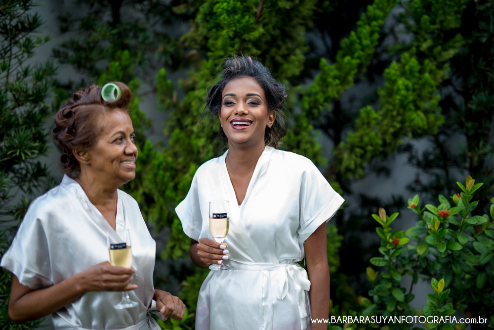 BARBARA SUYAN FOTOGRAFIA CASAMENTO BELO HORIZONTE ROSA MIRANDA BUFFET IGREJA SANTO ANTONIO MESTRE LINGUINHA CHARANGA ENSAIO CASAL WEDDING BUQUE FLORES NATURAIS ALANDERSON SILVA