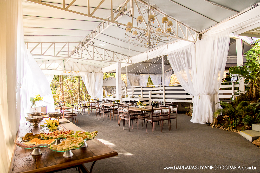 BARBARA SUYAN FOTOGRAFIA, FLORES, CASAMENTO NOVA LIMA, CONFRARIA DO HONORIO, FOTOGRAFA BH, FOTOGRAFO BH, FOTOGRAFIA BH, FOTOGRAFIA CASAMENTO BH, WEDDING, CERIMONIA MESSIANICA, VESTIDO NOIVA ALGODAO