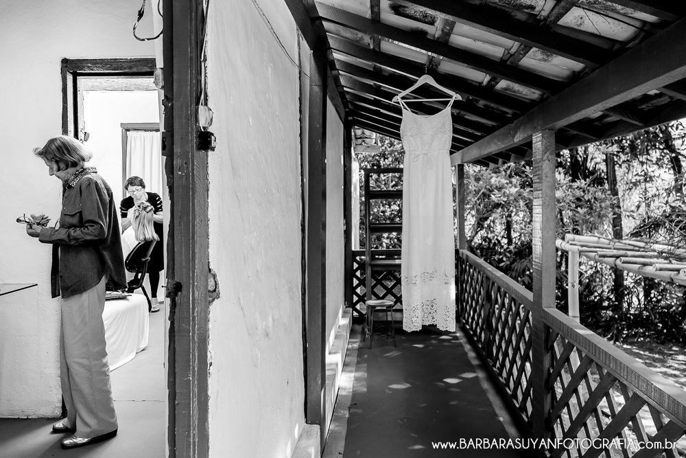BARBARA SUYAN FOTOGRAFIA, FLORES, CASAMENTO NOVA LIMA, CONFRARIA DO HONORIO, FOTOGRAFA BH, FOTOGRAFO BH, FOTOGRAFIA BH, FOTOGRAFIA CASAMENTO BH, WEDDING, CERIMONIA MESSIANICA, VESTIDO NOIVA ALGODAO
