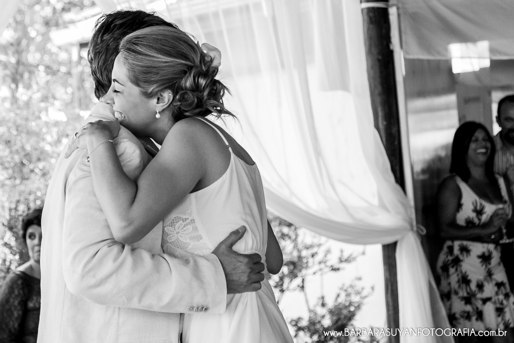 BARBARA SUYAN FOTOGRAFIA, FLORES, CASAMENTO NOVA LIMA, CONFRARIA DO HONORIO, FOTOGRAFA BH, FOTOGRAFO BH, FOTOGRAFIA BH, FOTOGRAFIA CASAMENTO BH, WEDDING, CERIMONIA MESSIANICA, VESTIDO NOIVA ALGODAO