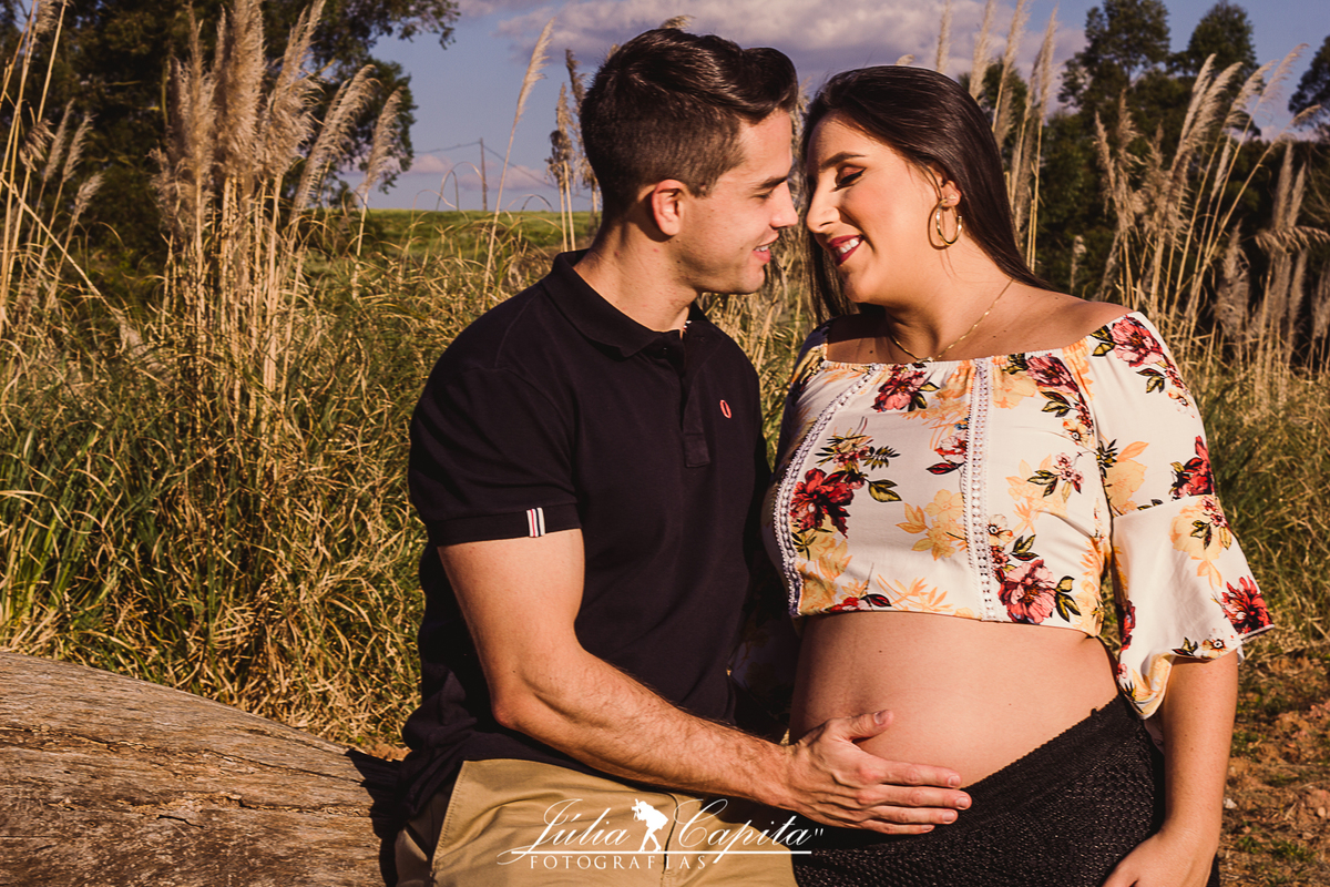 Ensaio gestante no final da tarde