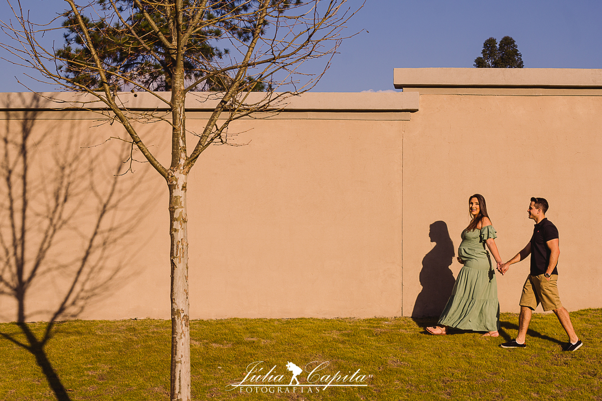 Ensaio gestante minimalista em Poços de Caldas no Residencial Serras Altas