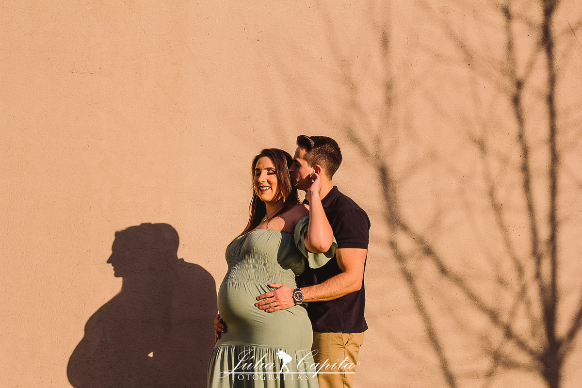 Serras Altas Residencial é cenário de ensaio gestante por Júlia Capita Fotografias