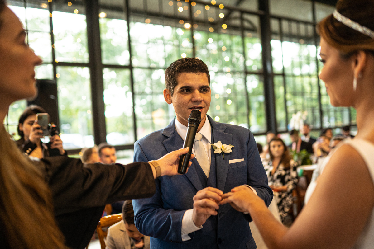 vestido de noiva ellis verline | casamento em belem no martens café | vou casar 2024 | linda festa de casamento | gui sampaio fotografo paraense de casamento | casamento no mangal das garças | | noivas paraenses | noivos belem | aliança com amor eterno