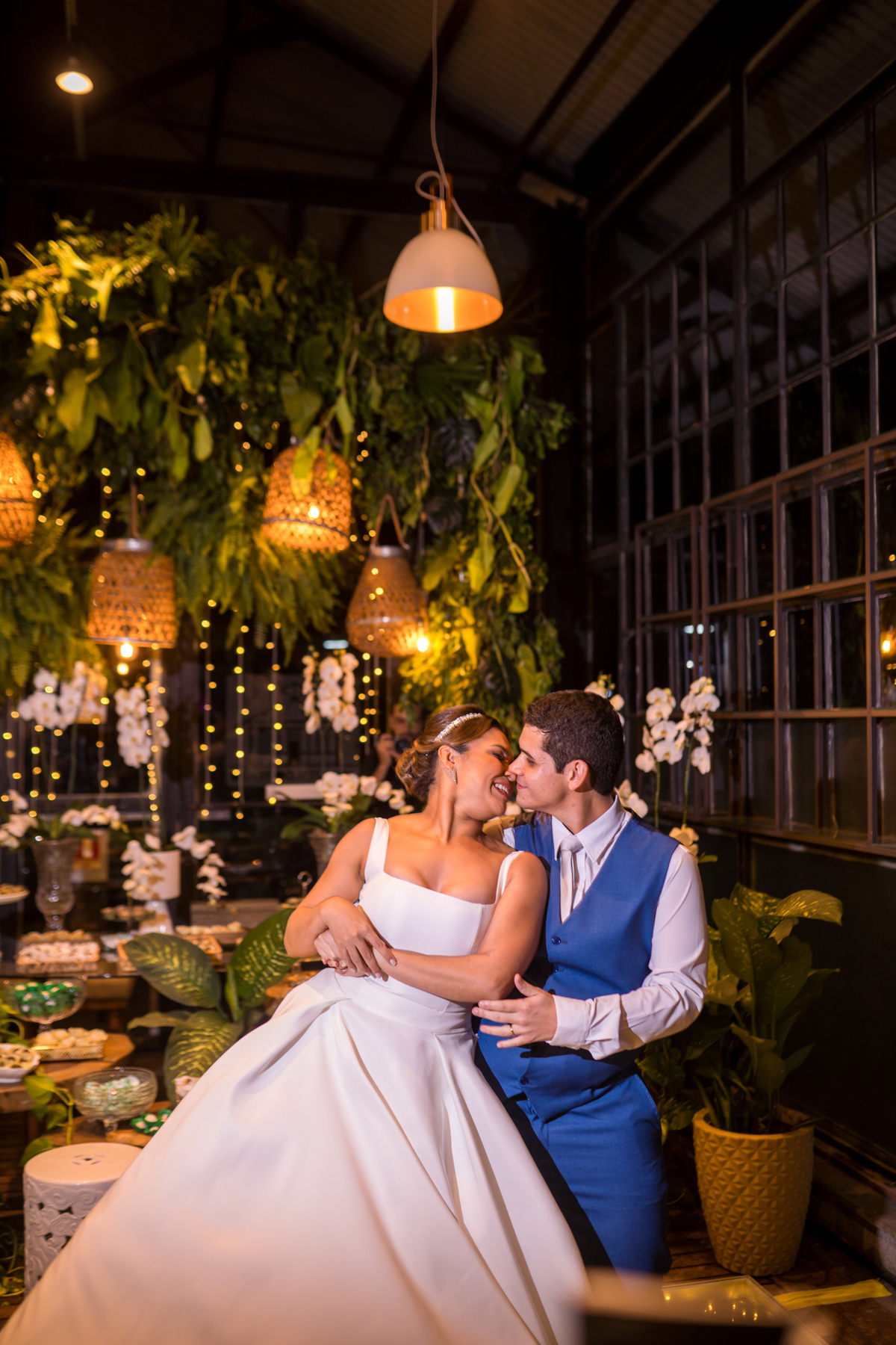 vestido de noiva ellis verline | casamento em belem no martens café | vou casar 2024 | linda festa de casamento | gui sampaio fotografo paraense de casamento | casamento no mangal das garças | | noivas paraenses | noivos belem | aliança com amor eterno