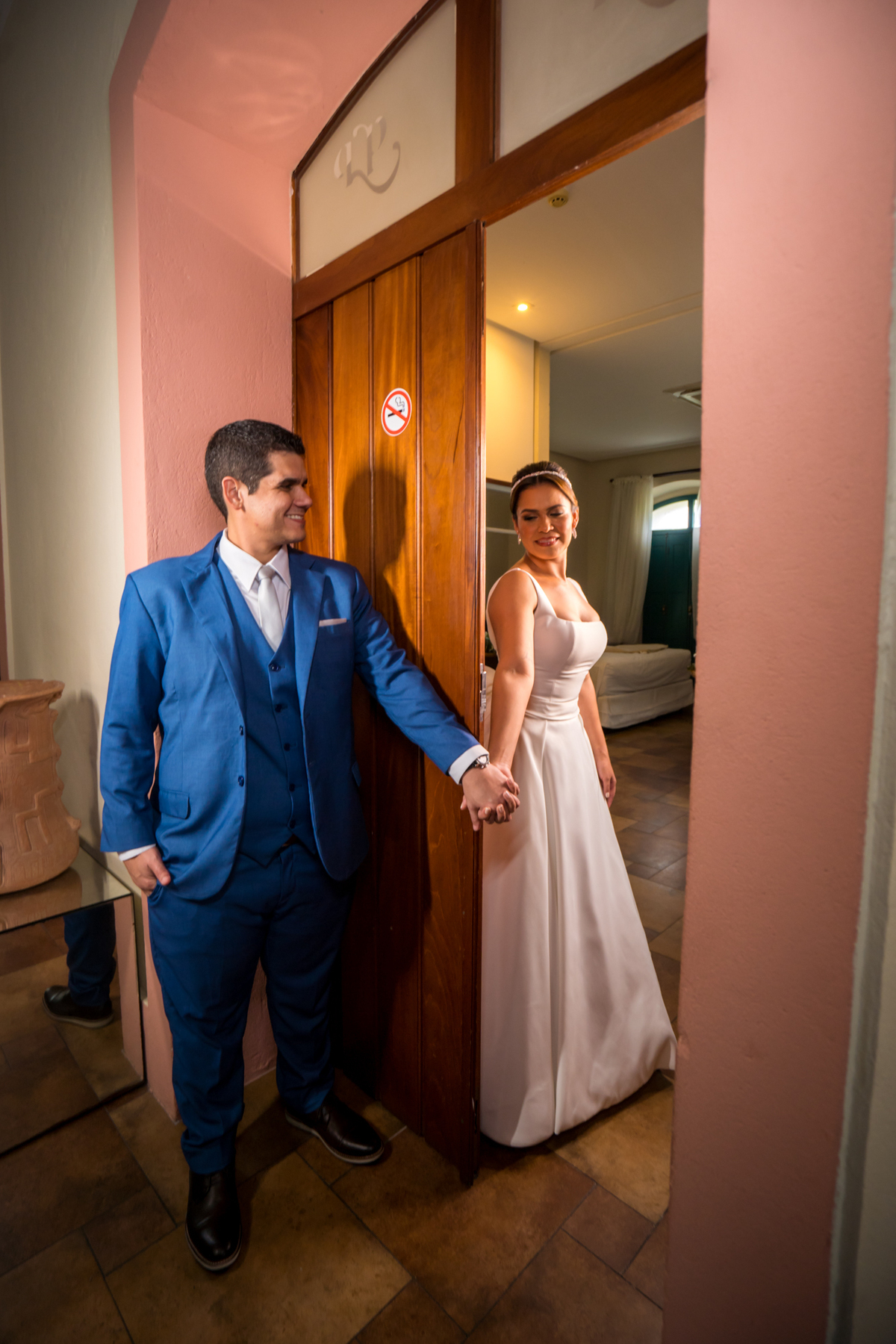 vestido de noiva ellis verline | casamento em belem no martens café | vou casar 2024 | linda festa de casamento | gui sampaio fotografo paraense de casamento | casamento no mangal das garças | | noivas paraenses | noivos belem | aliança com amor eterno