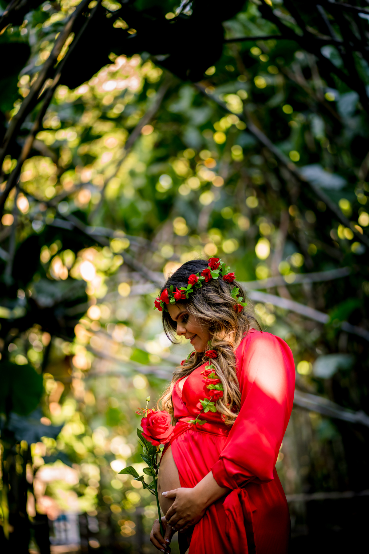 ensaio fotográfico com fotografo paraense Gui Sampaio eternizando momentos no mangal das garças em Belém de grávidos gestante no por do sol vou ter bebe com registro longo da gravides com seu marido com book externo na natureza abençoados por deus e amor
