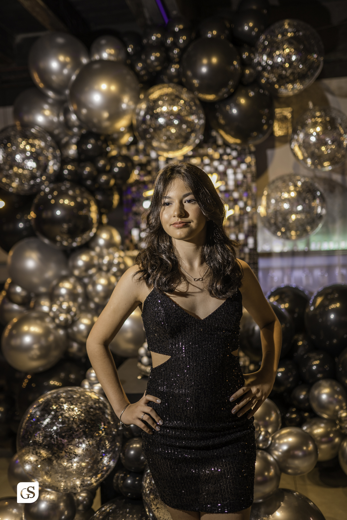 cobertura fotografica com fotógrafo paraense gui sampaio no gramophone café em belém do pará dos 13 anos da linda aniversariante comemorando com sua familia e amigos em uma festa memoravel 