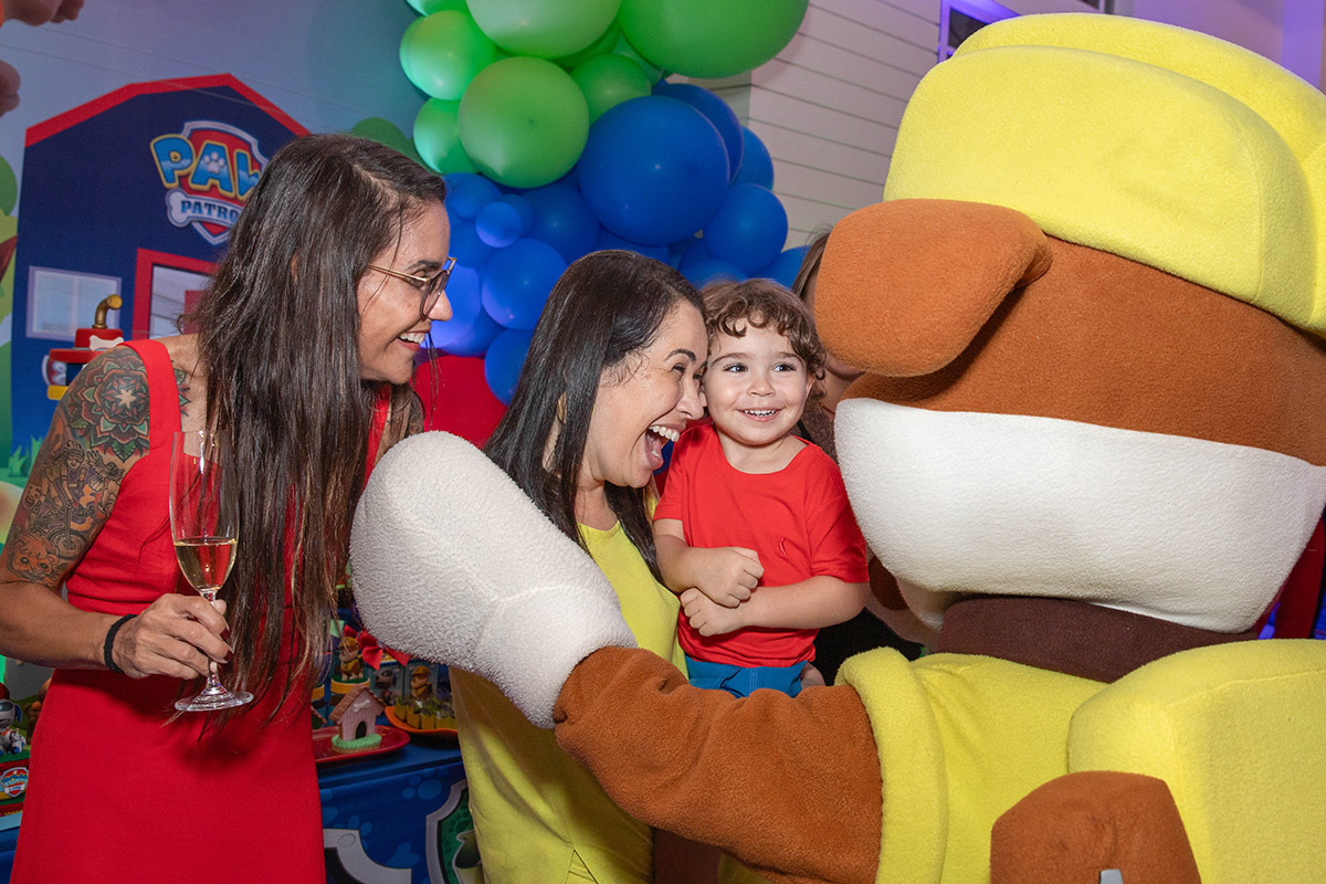 Festa de 3 anos: Patrulha Canina falando com o Tom, no Rio de Janeiro.