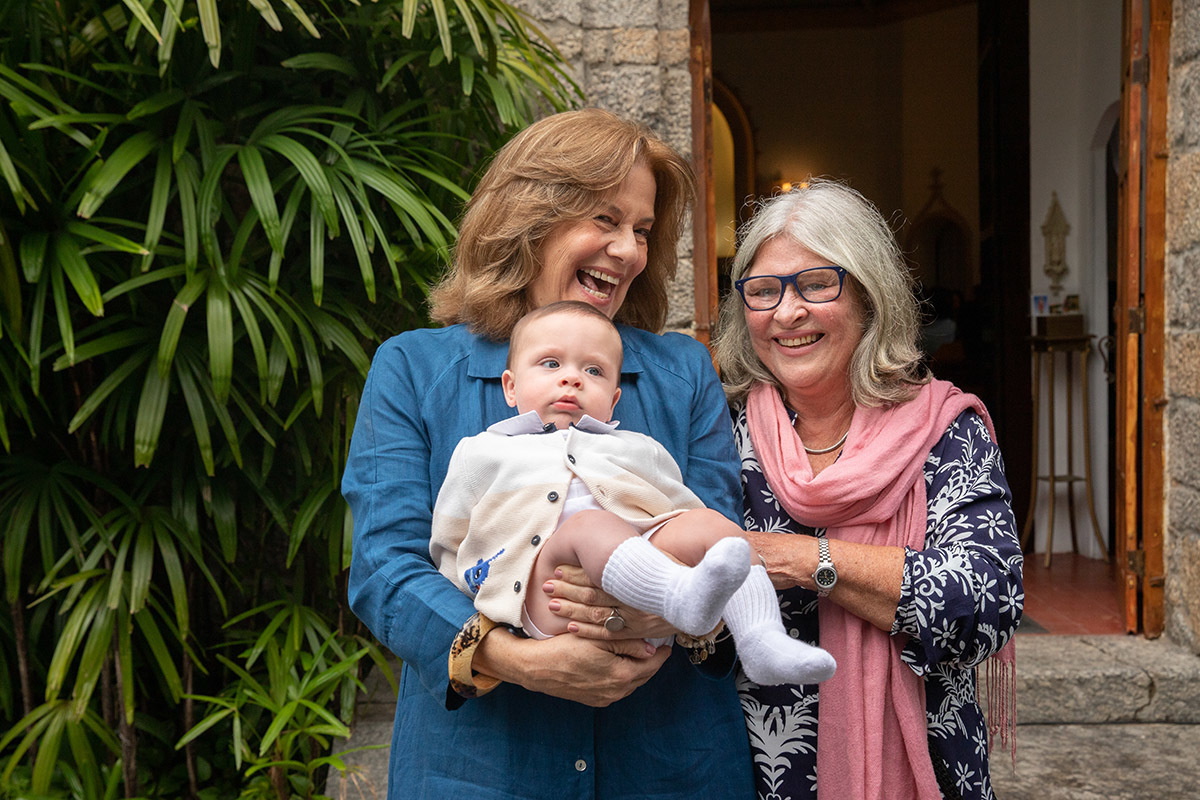 Eduardo com as avós: Batizado na Igreja de Santa Ignez, Gávea, Rio de Janeiro.