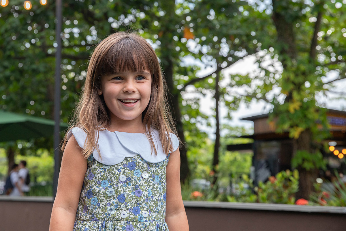 Festa de aniversário de 5 anos no Animasom: Malu sorrindo, Rio de Janeiro.