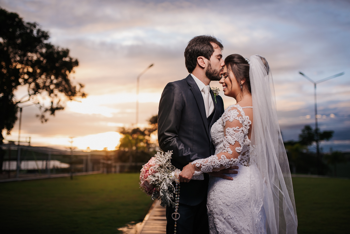 casamentos, casamentos em patos de minas, casamentos no sítio tõe do jó , casamento na igreja dos capuchinhos , hermanas noivas e festas, vestidos de noiva, noiva dos sonhos.