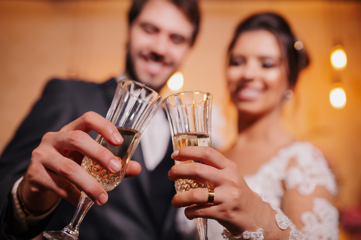 casamentos, casamentos em patos de minas, casamentos no sítio tõe do jó , casamento na igreja dos capuchinhos , hermanas noivas e festas, vestidos de noiva, noiva dos sonhos.