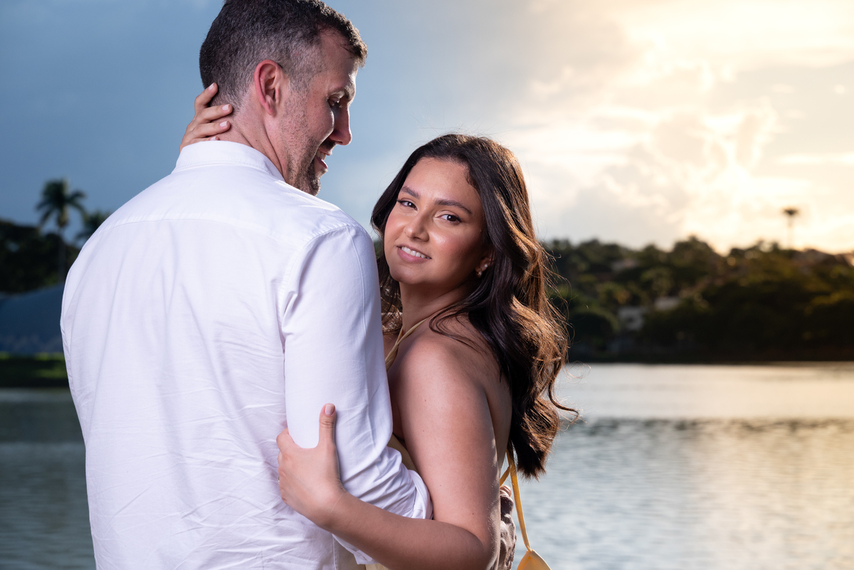 Ensaio fotográfico de casal em BH com locações icônicas da Pampulha.