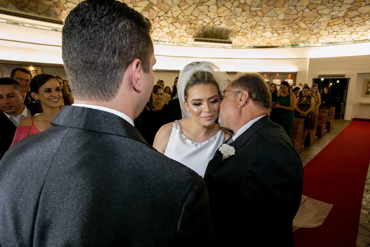 noiva
noivo
casamento catolico
pai de noiva
igreja santissima trindade