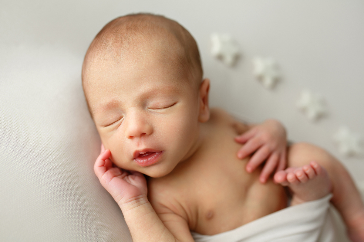 Idealconcept - fotógrafos de recém nascido, NewBorn, fotógrafo de NewBorn de Portugal, Sessão recém-Nascido, coimbra, Viseu, Sessão, Aveiro, Oliveira do Hospital, fotografia recém nascido, Leiria, sessão única, Amor, Fotógrafo Europeu, Arganil,foto bebé