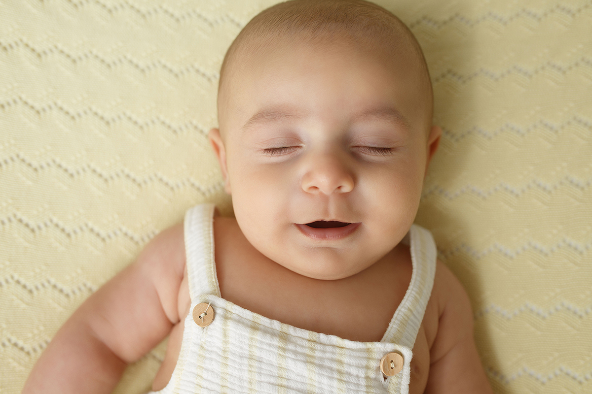 sessão fotográfica, sessão de bebés, fotografia de bebés, sessão de foto crianças, sessão de acompanhamento, fotógrafo infantil, fotógrafo coimbra, fotografia newborn, newborn, fotografia de recém nascido, fotógrafo de recém nascido, sessão de fotos