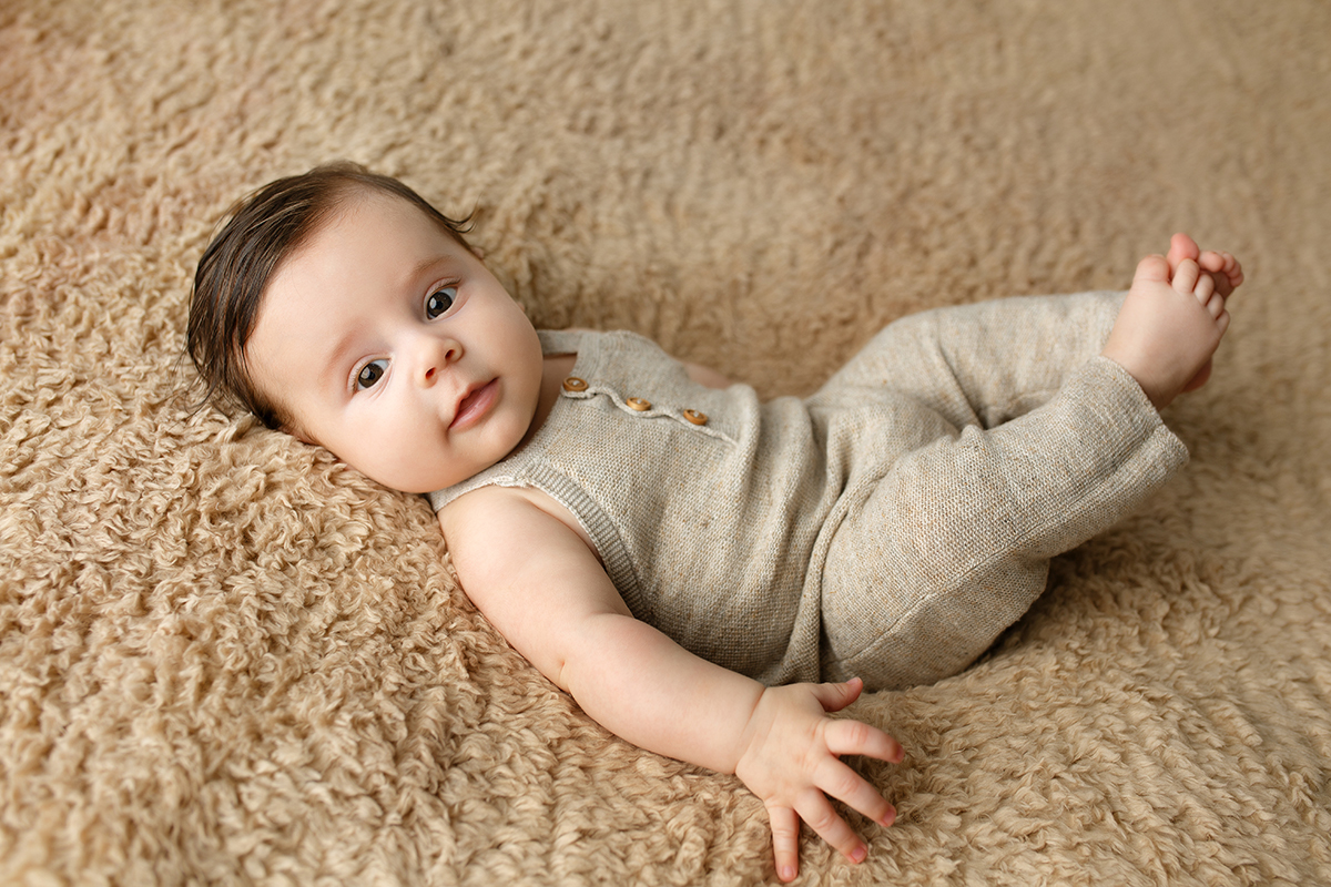 sessão fotográfica, sessão de bebés, fotografia de bebés, sessão de foto crianças, sessão de acompanhamento, fotógrafo infantil, fotógrafo coimbra, fotografia newborn, newborn, fotografia de recém nascido, fotógrafo de recém nascido, sessão de fotos