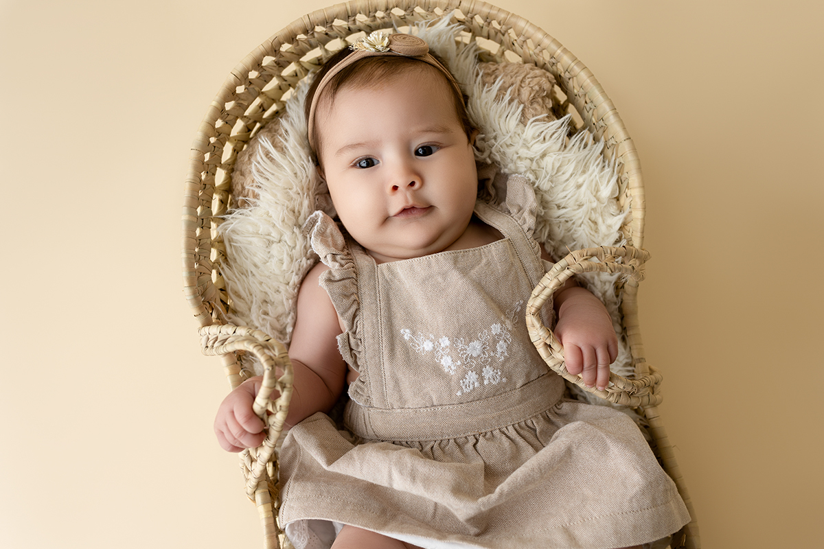 sessão fotografias, sessão infantil, fotografia de crianças, newborn, fotógrafo coimbra, grávida, fotografia newborn, acompanhamento, infantil, smash the cake, fotografias de crianças, foto bebés, 3 meses, 6 meses, 9 meses, foto grávida