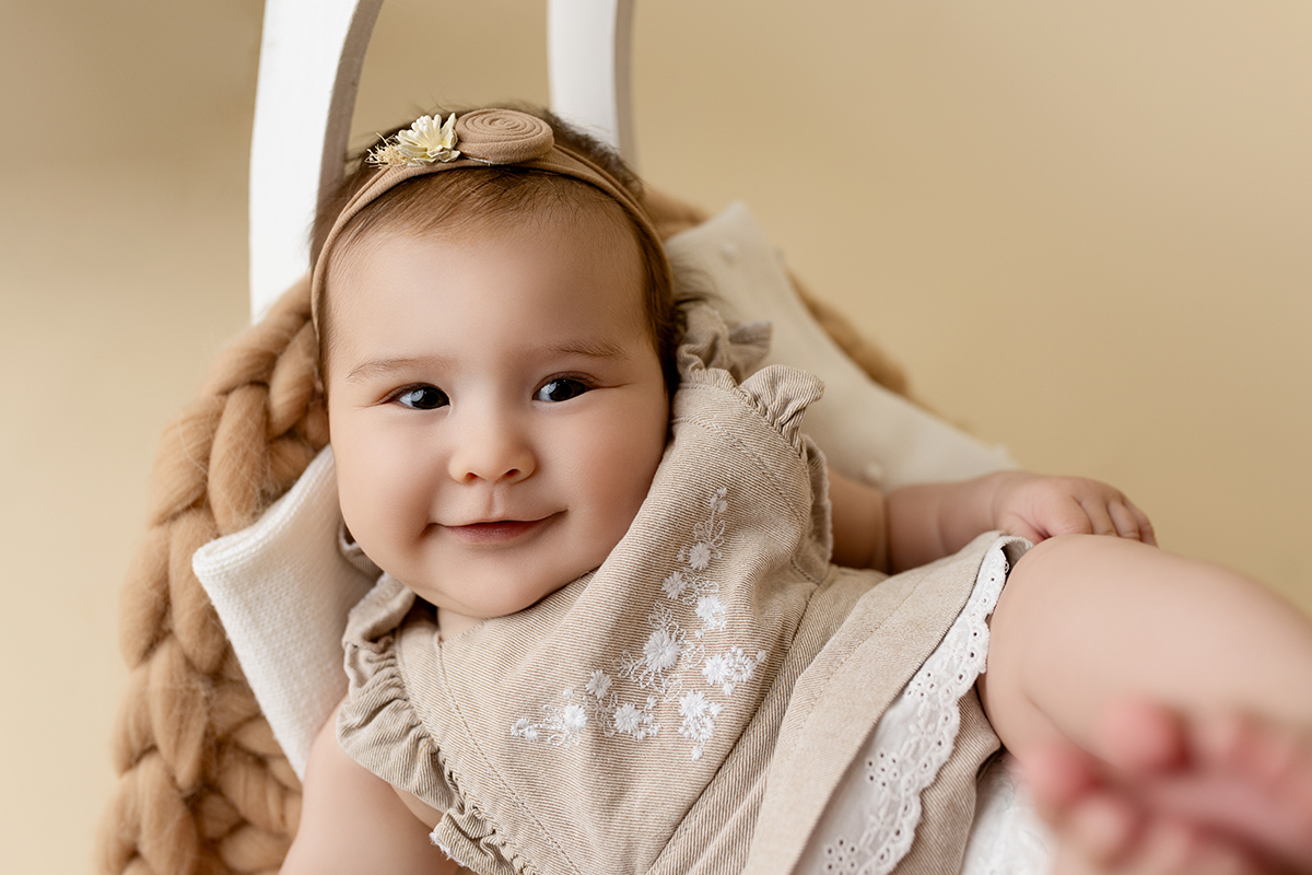 sessão fotografias, sessão infantil, fotografia de crianças, newborn, fotógrafo coimbra, grávida, fotografia newborn, acompanhamento, infantil, smash the cake, fotografias de crianças, foto bebés, 3 meses, 6 meses, 9 meses, foto grávida